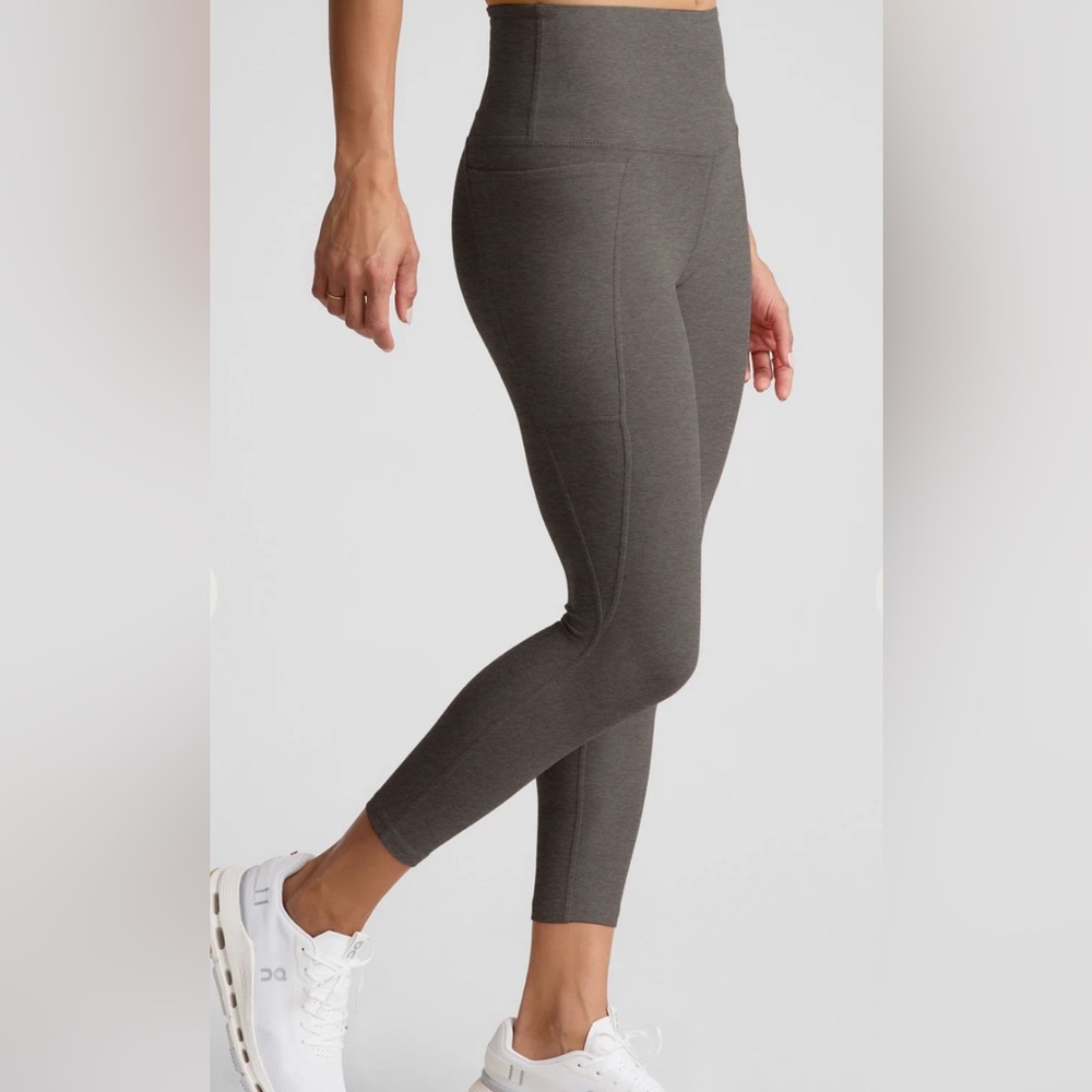 Beyond Yoga Black/Charcoal Leggings